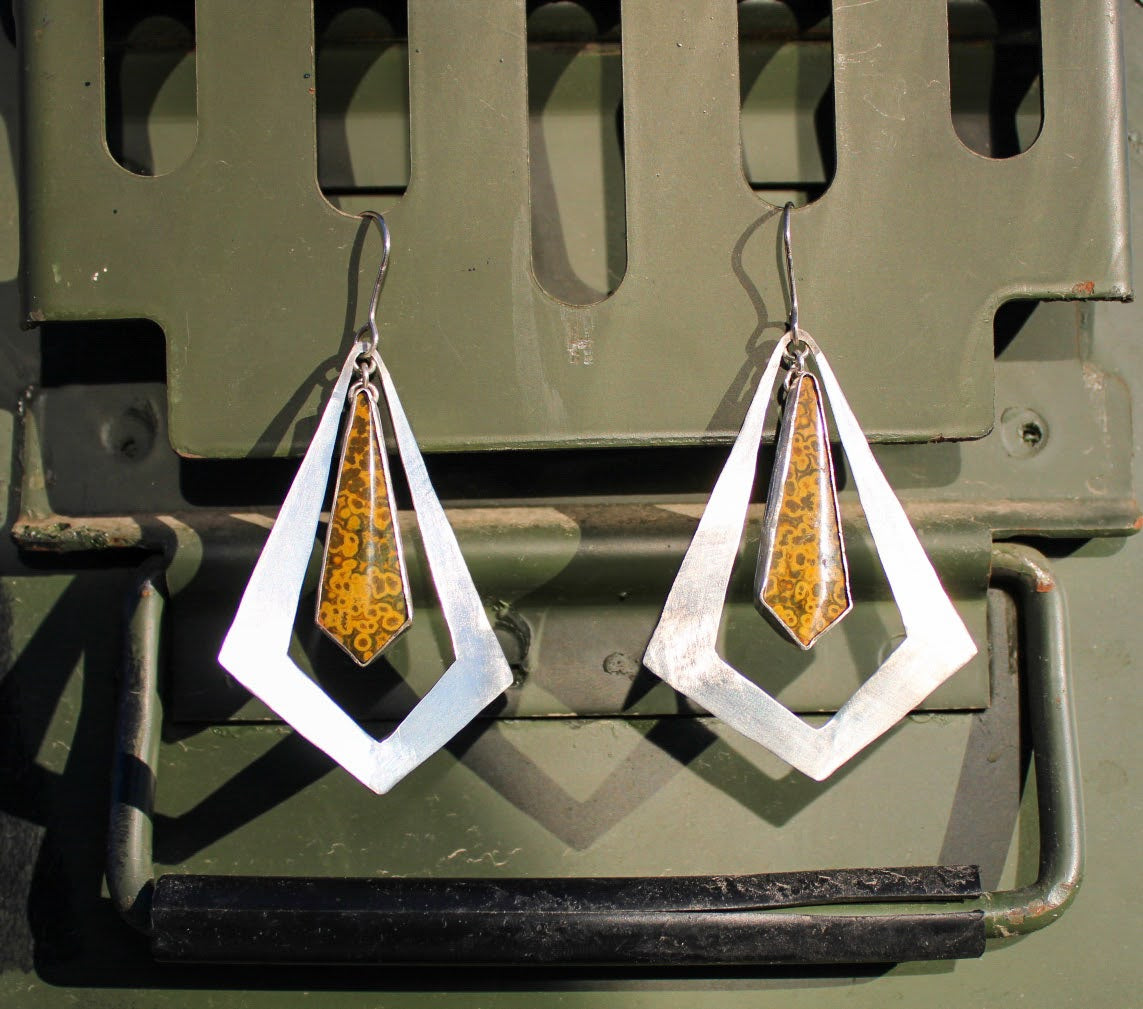 Diamond dangles