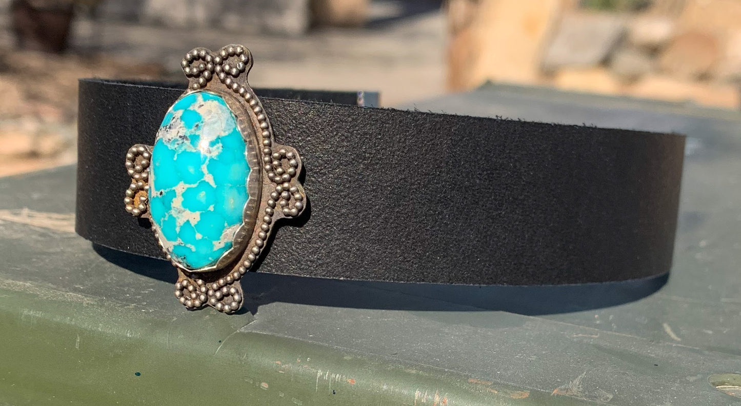 Cinderella choker